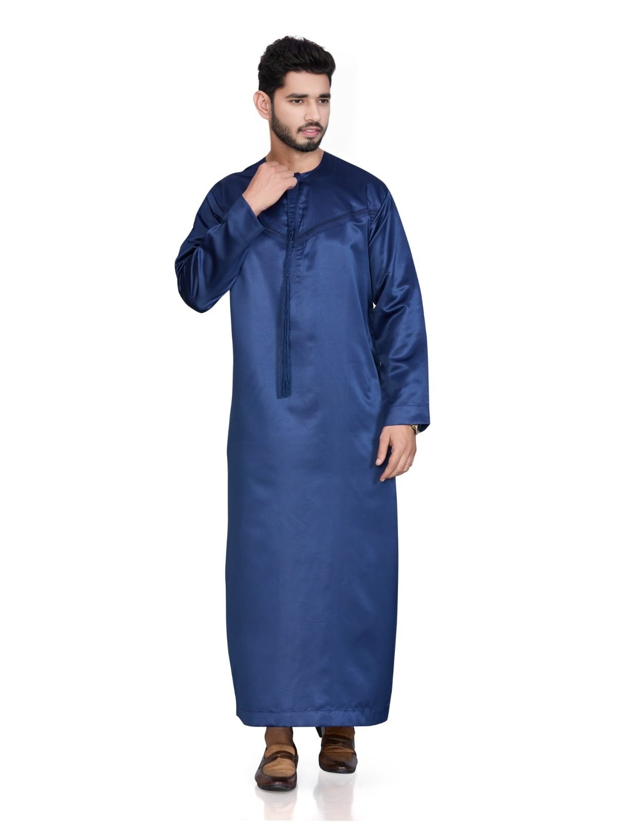 Omani Thobe in Lightweight Vietnam Fabric – Zip Closure for Comfort & Style