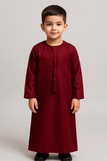 Elegant Maroon Omani Thobe for Boys – Traditional Islamic Wear for Kids
